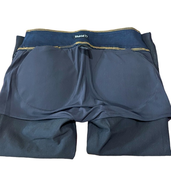 Padded Denim Capri Size 5 - Picture 6 of 8